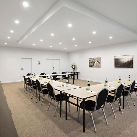 Quest Goulburn Aparthotel Bagian luar foto